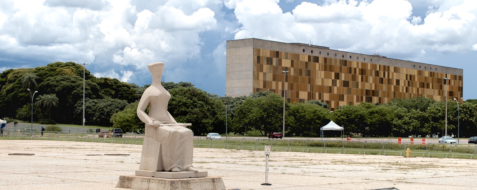 Brasilia,,Federal,District,-,Brazil.,January,,10,,2021.,Sculpture,Located