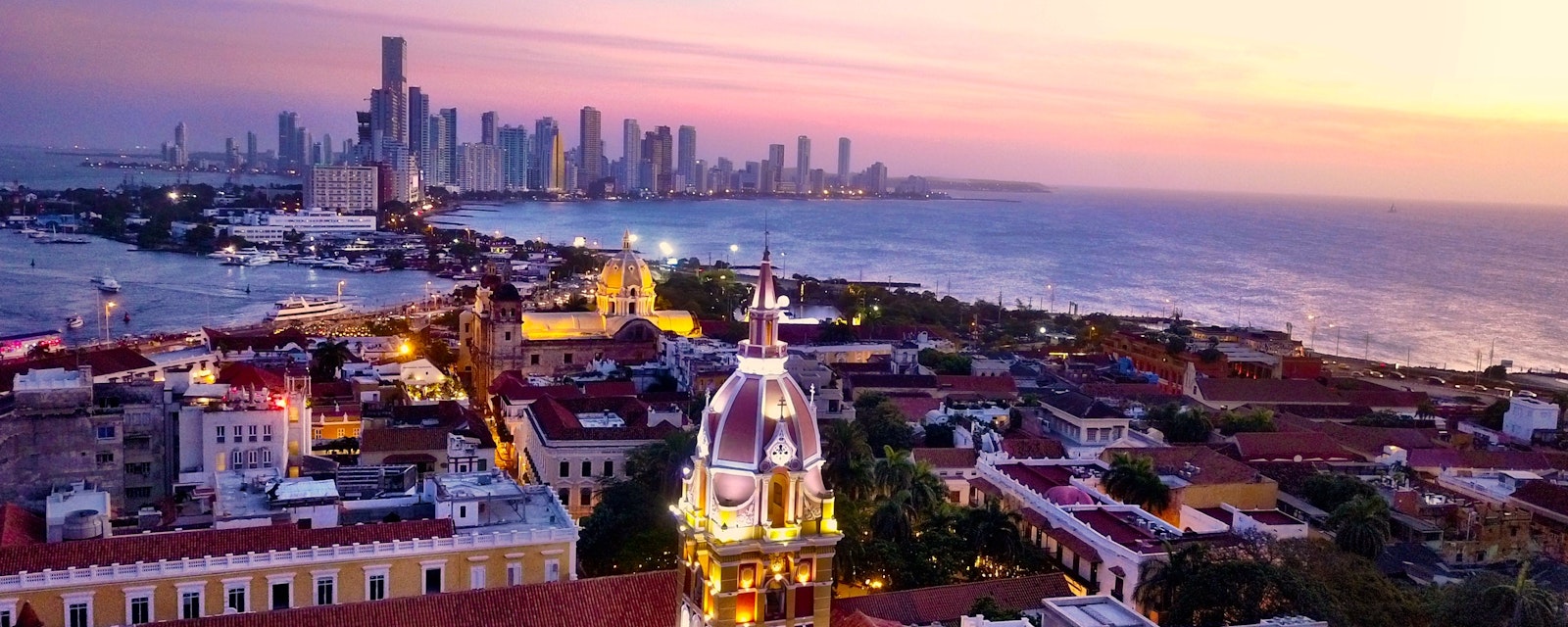 Cartagena,Skyline,Colombia,At,Sunset