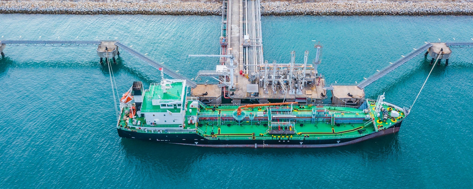 Aerial,View,Of,Oil,Tanker,Ship,Loading,In,Port,,Oil