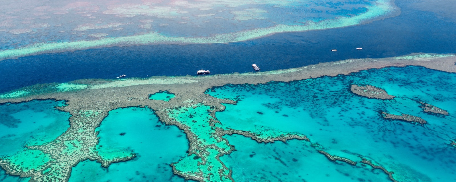 Aerial,View,Of,The,Great,Barrier,Reef